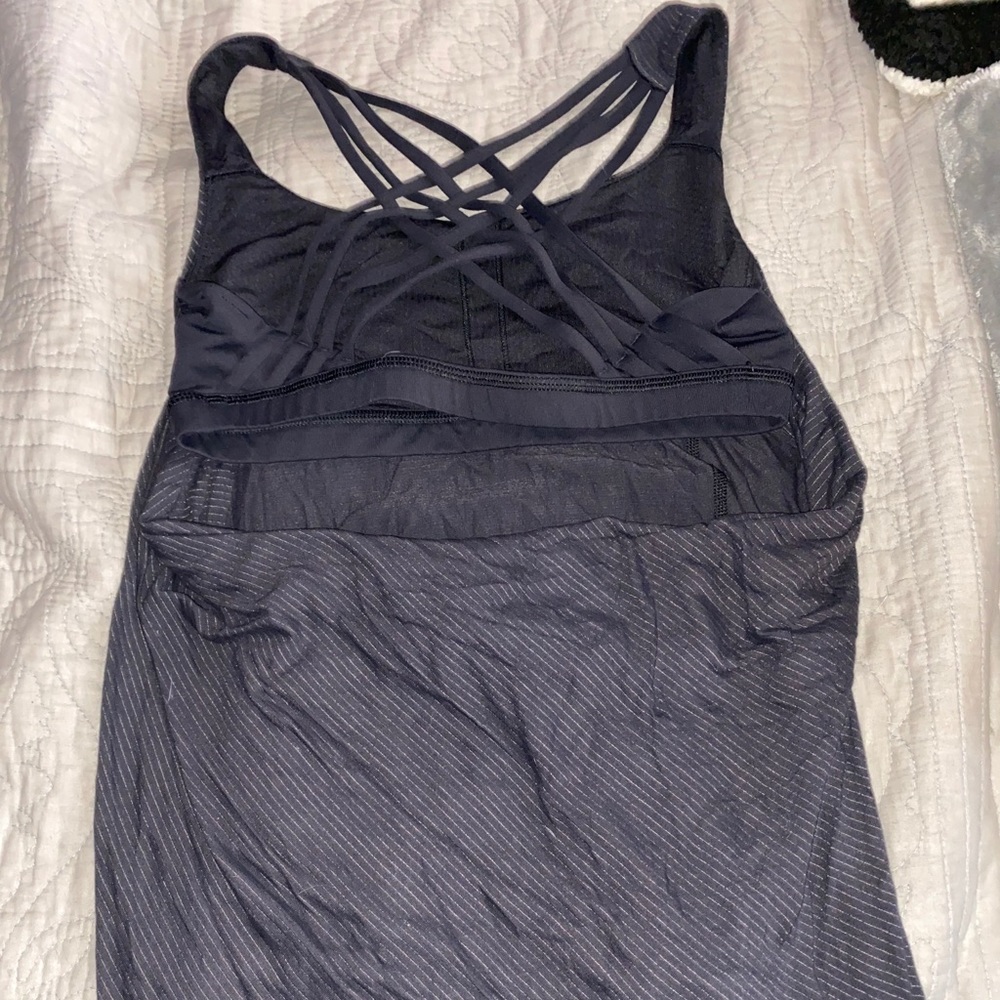 Lululemon tank